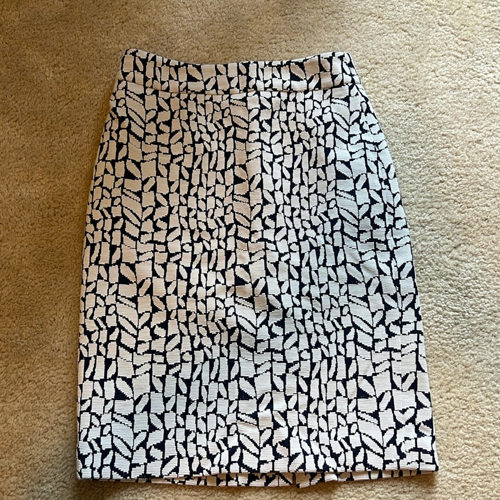Super cute long skirt